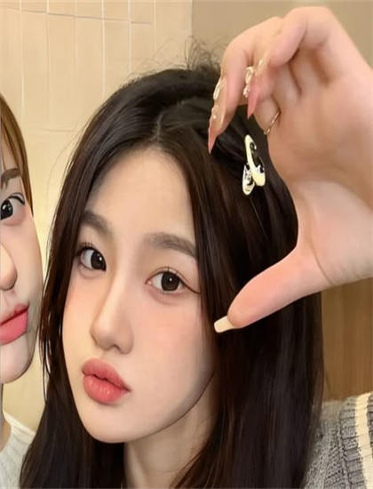 《黑疯婆子圣母归来》评分测评：是否值得花时间观看的深度深入分析