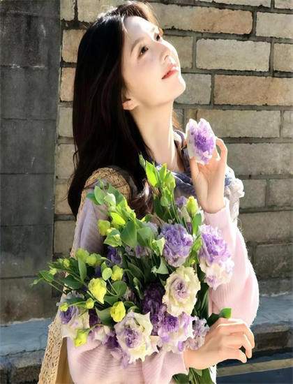 观看手册：天使的朋友第1季的把握导演风格与创作特点 助你获得心灵启迪